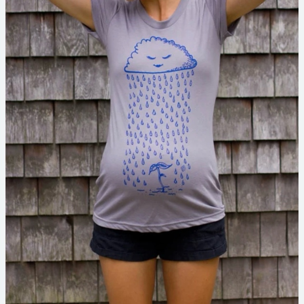 Sprout grey graphic print maternity t-shirt.